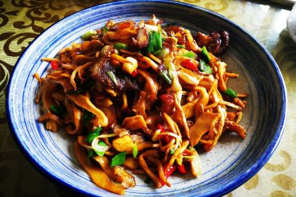 伟人居湘菜馆(兴城店)