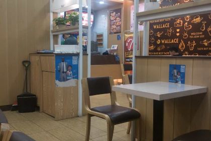 华莱士·全鸡汉堡(孝感文化路店)