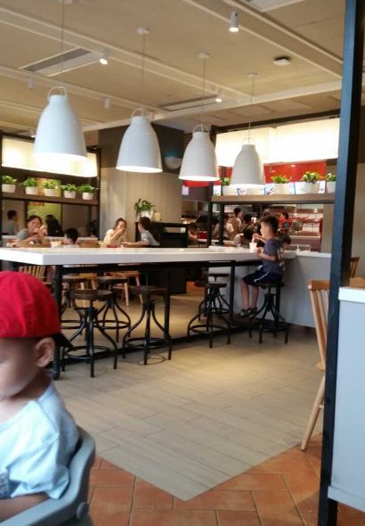 肯德基(沱滨路店)