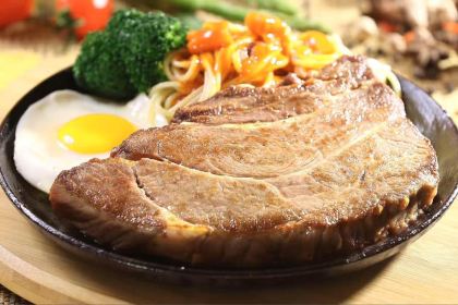 豪客来牛排(步行街店)