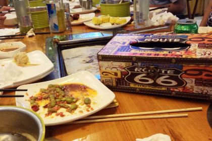 尚品宫纸上自助烧烤火锅(银泰城店)