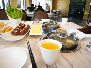 YangGuang MaTou Seafood Dou Lao