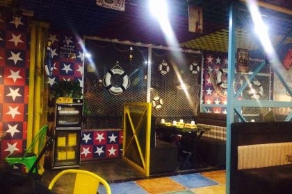 老男孩肉蟹煲(万科店)