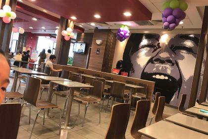 麥當勞（華貿天地店）