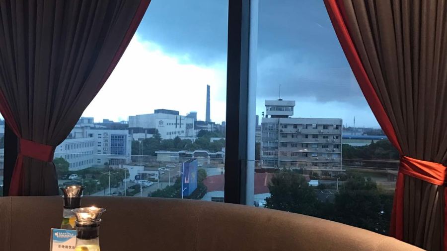 半秋山西餐厅(悦活荟店)