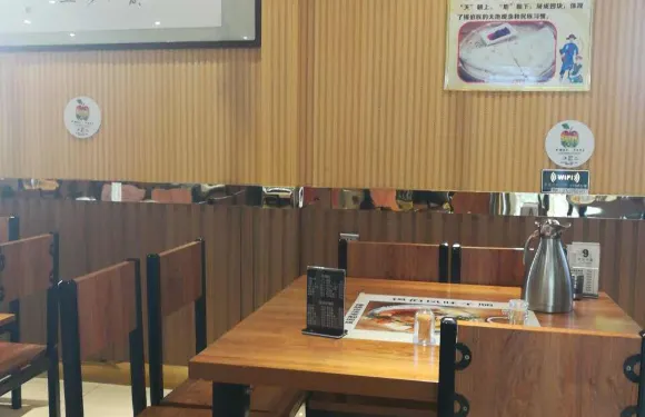 錫伯風味羊雜（原博物館店）