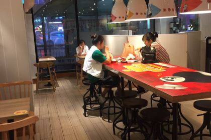 肯德基(新文献店)