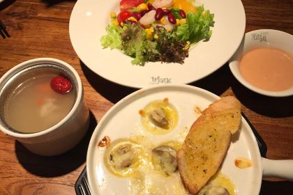 Wubianjieronghe Restaurant (jianwen)