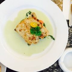 Sun Cafe User Photo