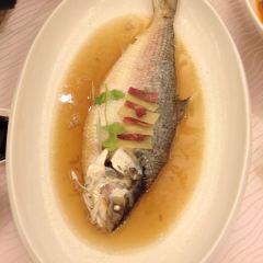 Tie Ge Bi ( Yue Hu Sheng Yuan ) User Photo