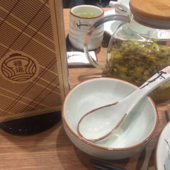 LUCK WIN TEAHOUSE User Photo