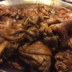Chang Phueak Pork Leg Rice User Photo