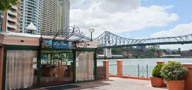 La Vue Waterfront Restaurant