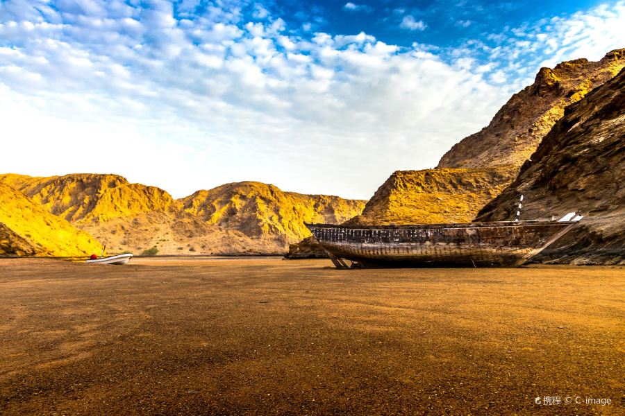 Kandahar to Muscat Flights