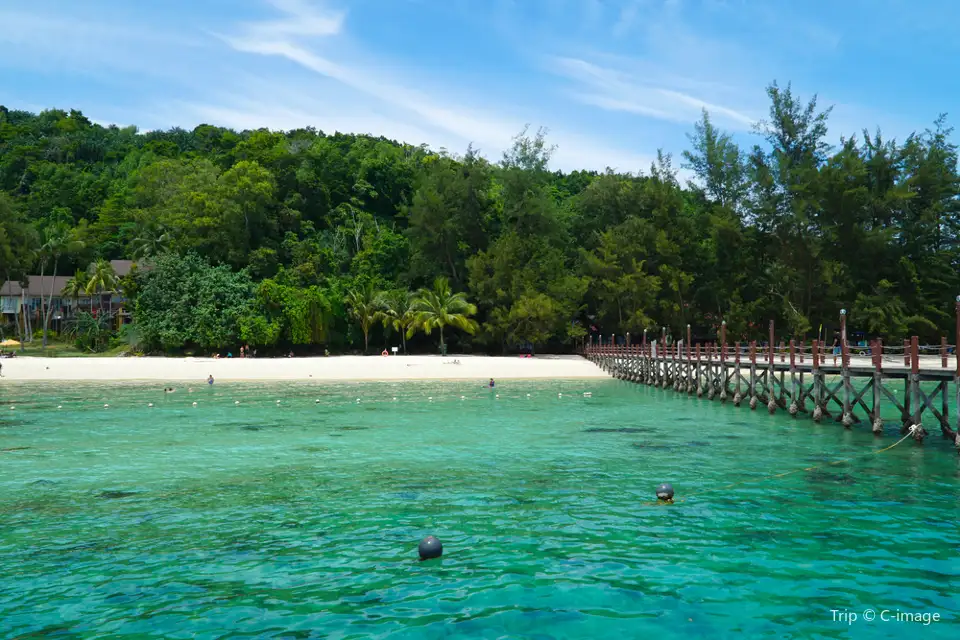 3_Manukan Island