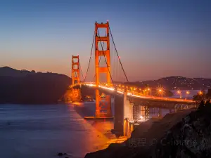 Popular Night Attractions in Alameda County