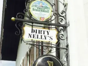 Dirty Nelly's Pub