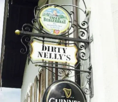 Dirty Nelly's Pub