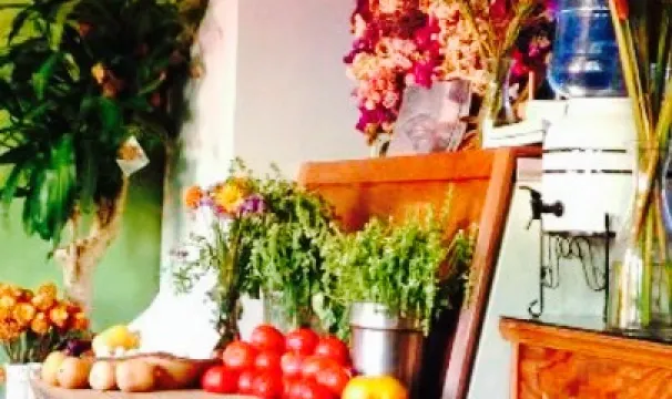 Julia's Vegetarian Restaurant