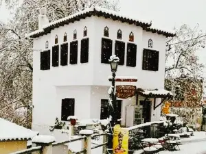 Kafeneio Vrysi