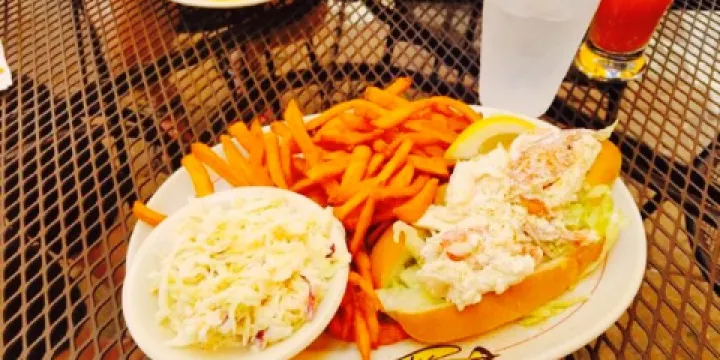 Harry's Bar & Grille