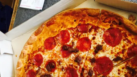 Pizza Hut in Bear