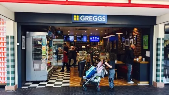 Greggs - Hyde