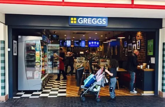 Greggs - Hyde