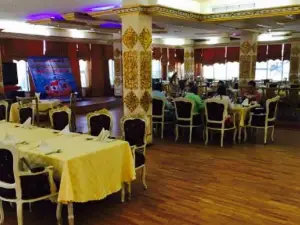 Phoenicia Restaurant مطعم فينيسيا