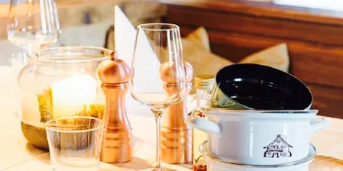 Steakhouse Schusterhaeusl