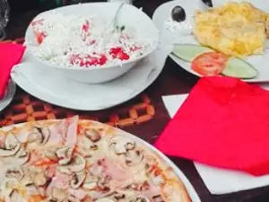 Pizzeria Cosa Nostra