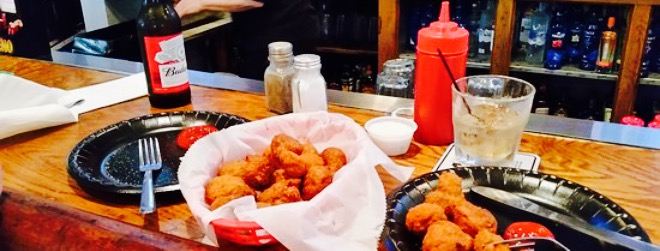 Mr. Ed's Bar & Grille