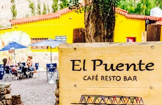El Puente Cafe Resto Bar