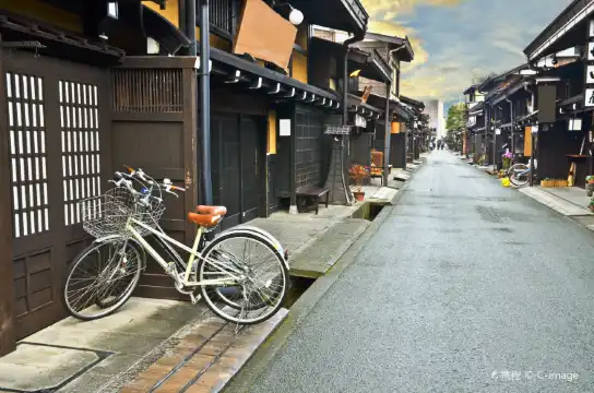 高山村のホテル