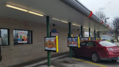 Sonic Drive-In in 辛普森縣