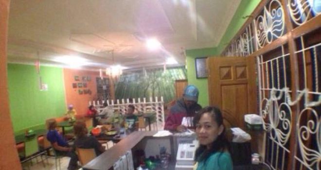 Waroeng Bu Nur