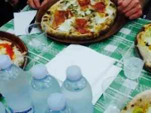 Pizzeria La Bruna Sas