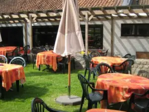 Au beau jardin, Restaurant