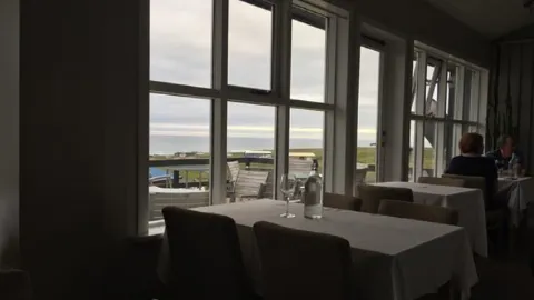 Fosshotel Hellnar Restaurant in 阿爾納斯塔皮