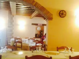 La Cantinella