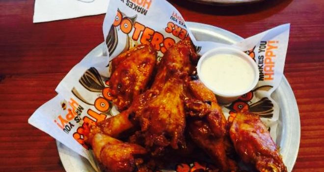 Hooters
