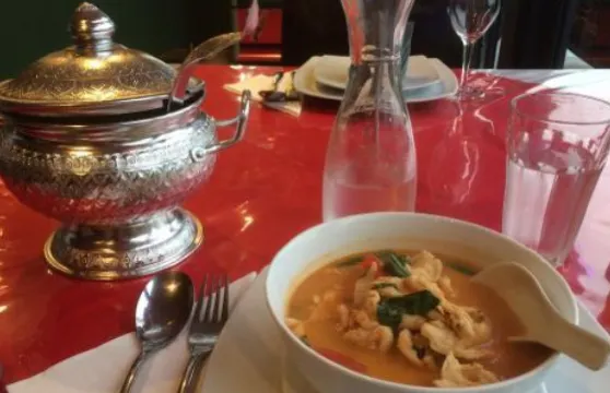 Lay's Original Thai Restaurant