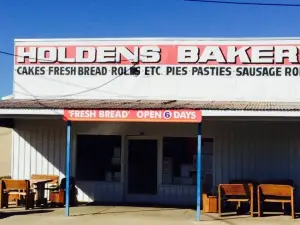 Holdens Bakery