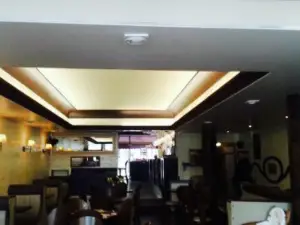 Le Cafe Francais