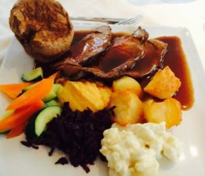 Dukes Bar & Restaurant