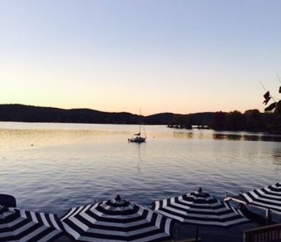 The Lake House Pub & Grille
