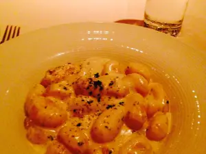 Scossa Restaurant & Lounge