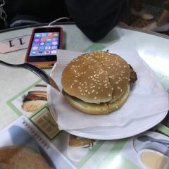 Lan Fong Yuen User Photo