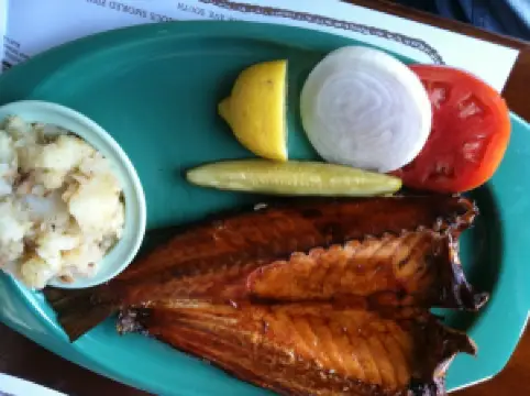 Ted Peters Famous Smoked Fish