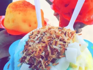 Ululani's Hawaiian Shave Ice - Kahului